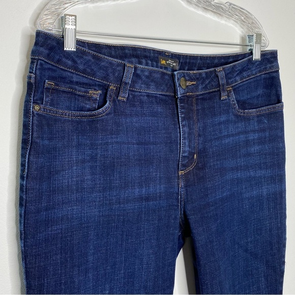 Lee Regular Fit Straight Leg Mid Rise Dark Wash Jeans - Picture 4 of 8